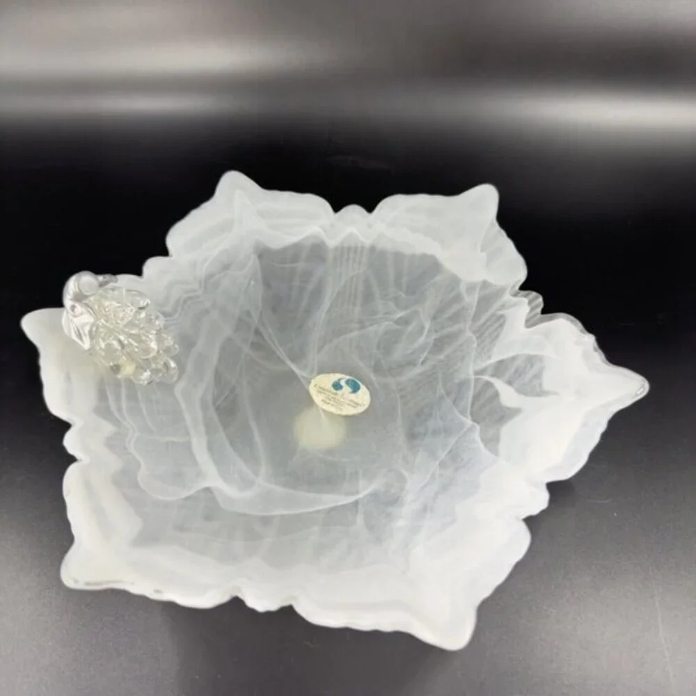 Italian Art Glass Bowl Dish Centerpiece White Swirls Made In Italy Silvestri VTG
